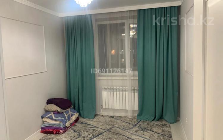 1-комнатная квартира, 40 м², 9/9 этаж, Нажмиденова 19