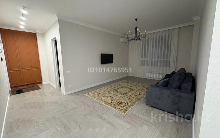 2-бөлмелі пәтер · 63 м² · 3/16 қабат, Райымбек батыр 2, бағасы: 370 000 ₸ в Астане, Сарайшык р-н — фото 2