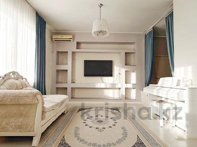 2-бөлмелі пәтер · 73 м² · 3/7 қабат, мкр. Алтын орда, молдагулова, бағасы: 30 млн ₸ в Актобе