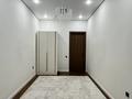 5-бөлмелі пәтер · 187 м² · 5/7 қабат, 3 А 12 — ЖК Мұра, бағасы: 58 млн ₸ в Жанаозен — фото 16