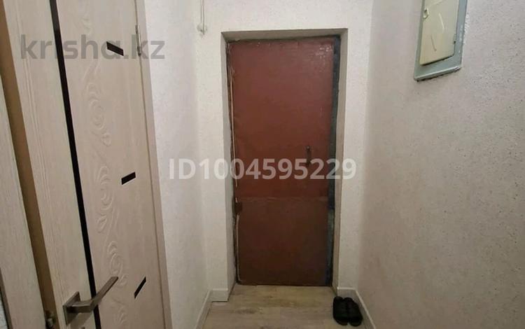 1-комнатная квартира · 44 м² · 4/5 этаж, Майкудук, Майкудук, 12й микрорайон 29 — Maken за 8 млн ₸ в Караганде, Алихана Бокейханова р-н — фото 2