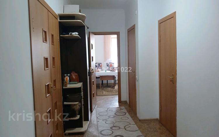 2-комнатная квартира · 60 м² · 4/5 этаж, Левый берег — Возле стадиона за 120 000 ₸ в  — фото 2
