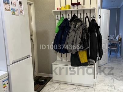3-комнатная квартира · 62 м² · 2/5 этаж, Курмангазы 102 за 21.5 млн ₸ в Уральске, мкр Школьник