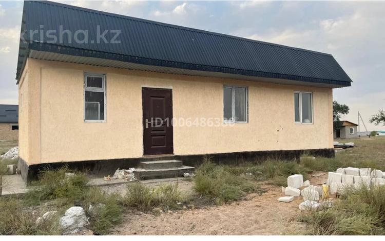 Отдельный дом · 2 комнаты · 70 м² · 8 сот., Жаланаш 44 за 9 млн 〒 в Нургиса Тлендиеве — фото 2