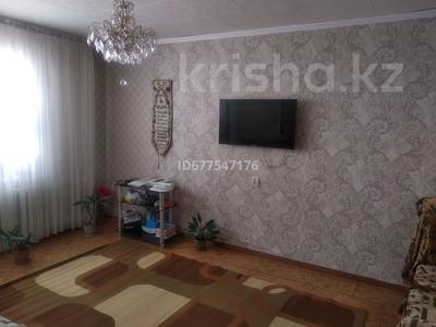 2-бөлмелі пәтер · 49.3 м² · 4/9 қабат, Восток-3 ш/а., Майкудук, мкр Восток-3 18, бағасы: 14 млн ₸ в Караганде, Алихана Бокейханова р-н