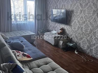 2-комнатная квартира · 44.1 м² · 4/5 этаж, Майкудук, 15й микрорайон 26 за 10.4 млн 〒 в Караганде, Алихана Бокейханова р-н