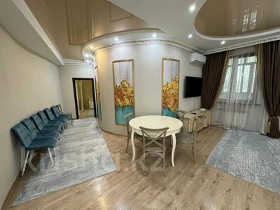 3-комнатная квартира, 93 м², 9/13 этаж, мкр Сайран, Варламова за 70.7 млн 〒 в Алматы, Ауэзовский р-н