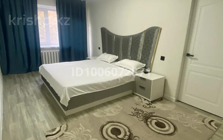 1-комнатная квартира · 36 м² · 2/5 этаж, Нышанова 7 — Сәтке қарама қарсы за 2 000 ₸ в Туркестане — фото 2