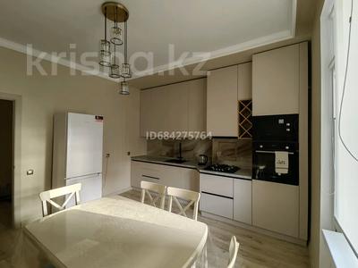 Аренда квартир в Атырауской обл.: 2-комнатная квартира · 77.6 м² · 2/9 этаж, мкр Нурсая, Абулхайыр хана за 400 000 〒 2-комнатная квартира · 77.6 м² · 2/9 этаж, мкр Нурсая, Абулхайыр хана за 400 000 〒 в Атырау