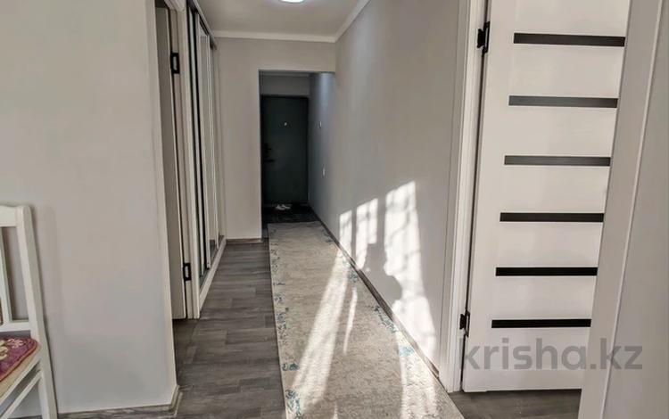 2-комнатная квартира · 54 м² · 2/4 этаж, Мкр 2 11 за 200 000 ₸ в Конаеве — фото 2