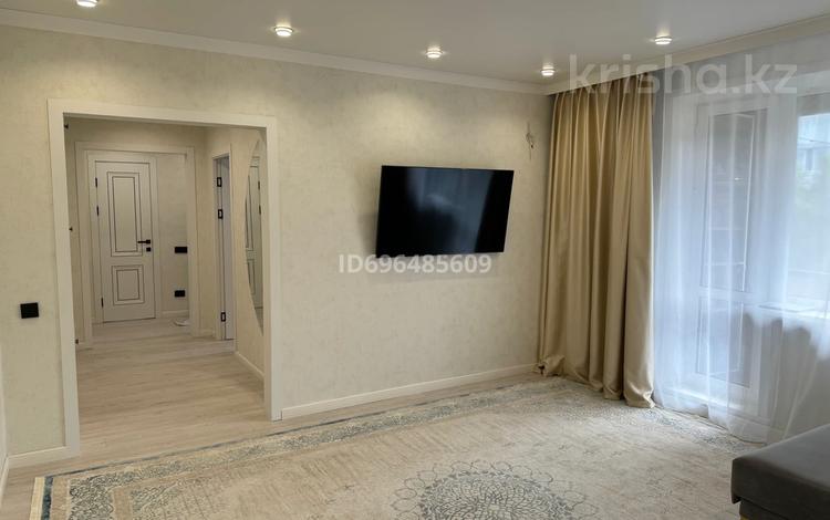 2-бөлмелі пәтер · 53 м² · 4/5 қабат, мкр Юго-Восток, Мкр Орбита 10, бағасы: 25 млн ₸ в Караганде, Казыбек би р-н — фото 6