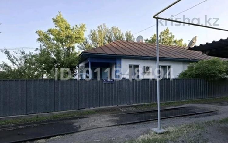 Үйдің бір бөлігі · 3 бөлме · 64.3 м² · 500 сот., Переулок Ауэзова 8/1 — За линей где школа Токаева, бағасы: 8 млн ₸ в Уштобе — фото 2