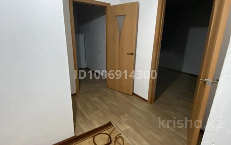 1-комнатная квартира · 38 м² · 5/5 этаж, Мкр. 1, квартал 1 7 за 7.5 млн ₸ в  — фото 2