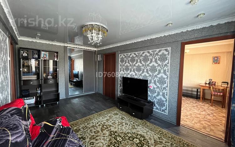 4-бөлмелі пәтер · 60 м² · 5/5 қабат, Сабитова — Больница,школа,садик,остановка,аптеки,СТО,кафешки, бағасы: 18 млн ₸ в Балхаше — фото 2