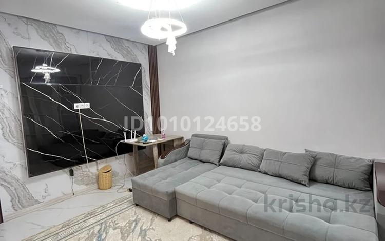 2-комнатная квартира · 50 м² · 2/5 этаж, Халиуллина 168/2 за 250 000 ₸ в Алматы, Медеуский р-н — фото 2