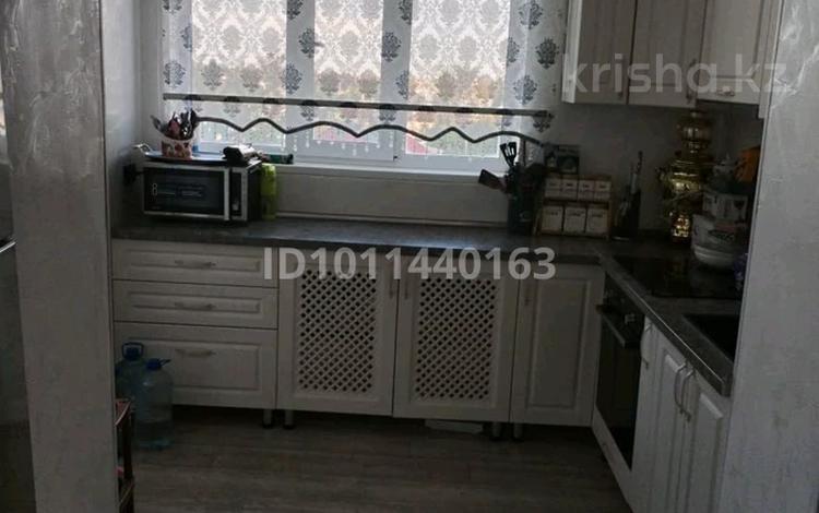4-бөлмелі пәтер · 100 м² · 3/5 қабат, ул. Наурыз 3А, бағасы: 28 млн ₸ в Сатпаев — фото 2