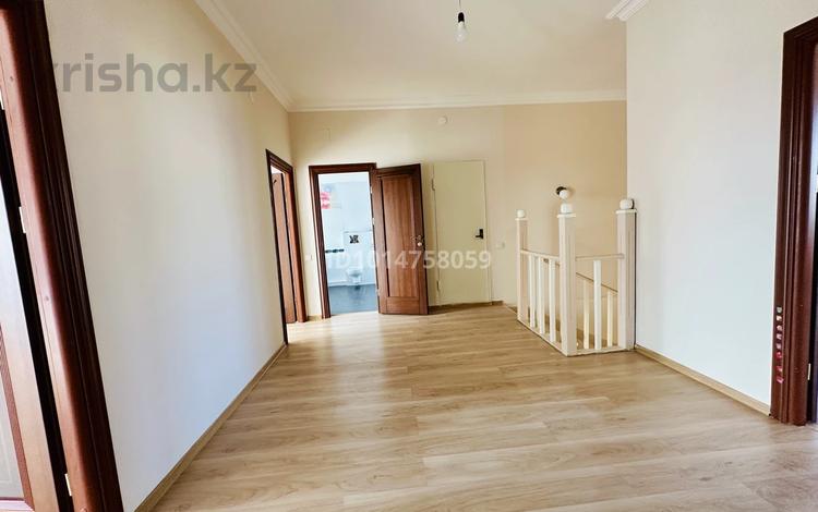 5-бөлмелі пәтер · 180 м² · 5/6 қабат, Канцева 3а — Драмтеатр, Канцева, центр, бағасы: 53.9 млн ₸ в Атырау — фото 2