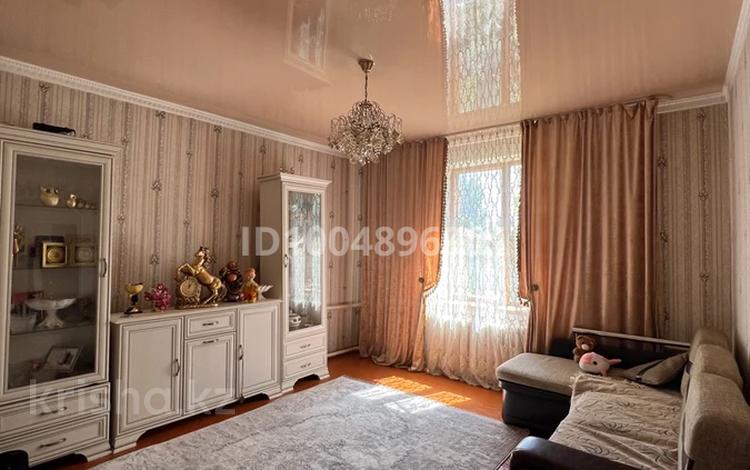 Жеке үй · 4 бөлме · 60 м² · 10 сот., Ескельди би 181, бағасы: 18 млн ₸ в Карабулаке — фото 2