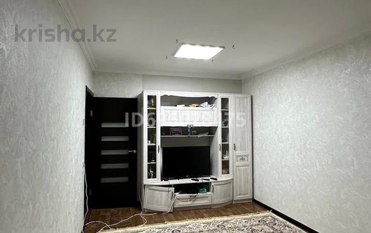 2-комнатная квартира, 54.9 м², 4/5 этаж, мкр Кунаева 20