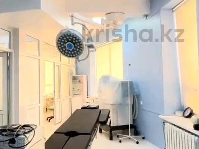 Еркін, медорталықтар мен дәріханалар · 257 м², бағасы: 300 млн ₸ в Астане, Алматы р-н