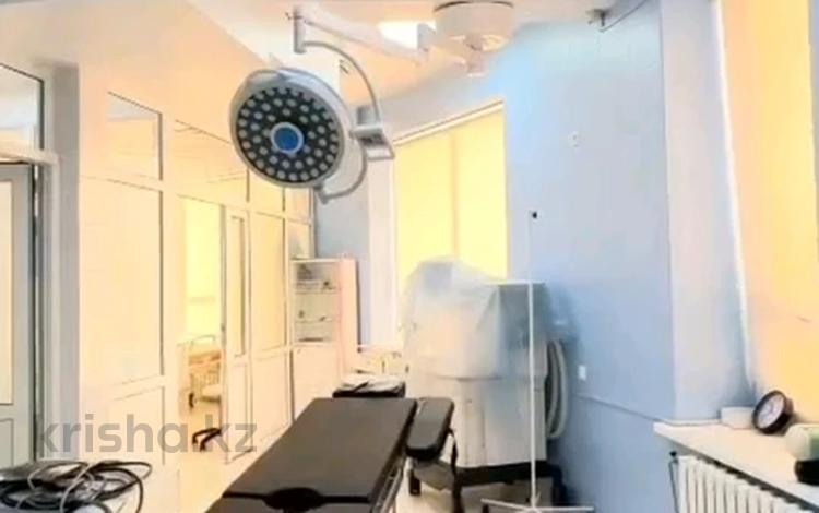 Еркін, медорталықтар мен дәріханалар · 257 м², бағасы: 300 млн ₸ в Астане, Алматы р-н — фото 3