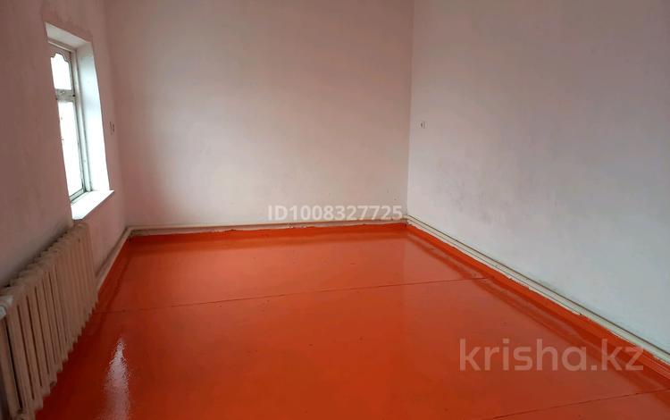 Отдельный дом · 2 комнаты · 80 м² · 8 сот., мкр Бозарык , Бозарық ш/а 85 — Өскен өңір 85 за 70 000 ₸ в Шымкенте, Абайский р-н — фото 4