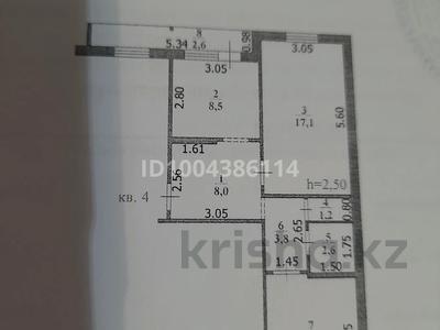 2-комнатная квартира · 55.3 м² · 2/5 этаж, мкр Строитель 39 за 16 млн ₸ в Уральске