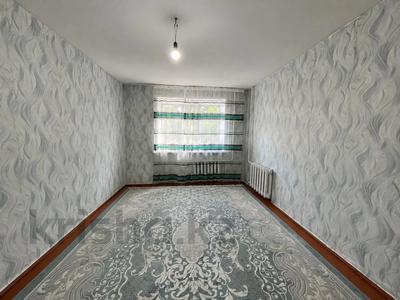2-комнатная квартира · 40.6 м² · 2/9 этаж, Назарбаева 148/1 за 6.9 млн ₸ в Уральске