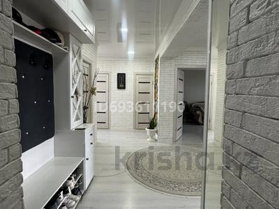 3-бөлмелі пәтер · 87 м² · 3/3 қабат, Казакпаева 60, бағасы: 25 млн ₸ в Жезказгане