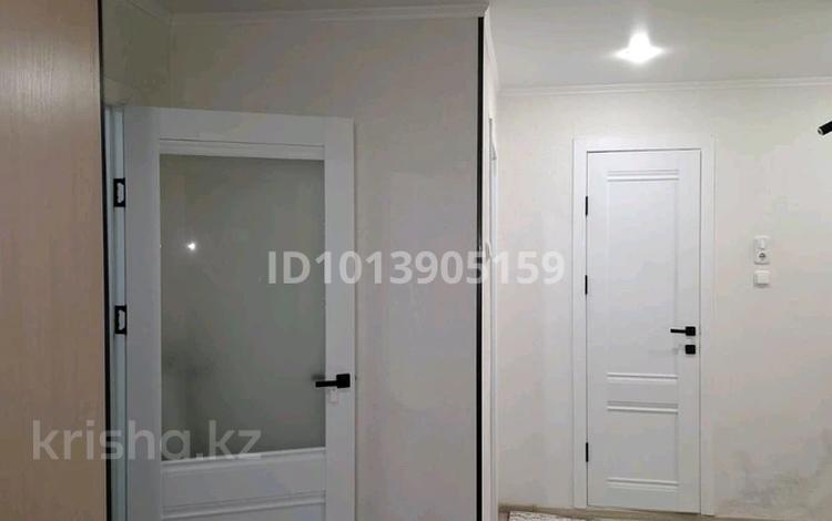 3-бөлмелі пәтер · 93 м² · 1/5 қабат, 8 микрорайон 83, бағасы: 24 млн ₸ в Темиртау — фото 2
