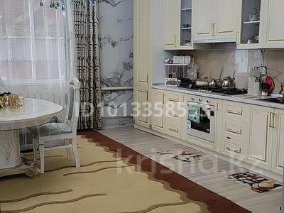Жеке үй · 4 бөлме · 500 м² · , Кулбаева 52 — Дом находится по трассе в Костогане, бағасы: 46 млн ₸ в Мерке