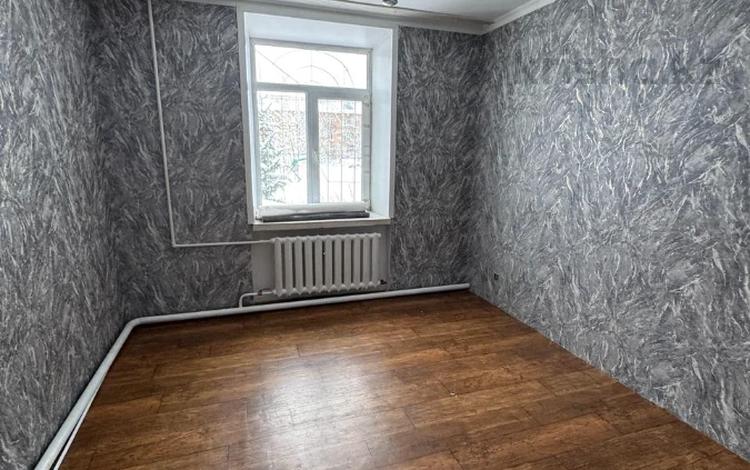 2-комнатная квартира · 48 м² · 1/3 этаж, Постышева 6А за 14 млн ₸ в Усть-Каменогорске — фото 10