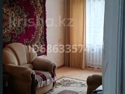 4-комнатная квартира · 93.3 м² · 5/5 этаж, 8 мкр зз за 25 млн 〒 в Темиртау