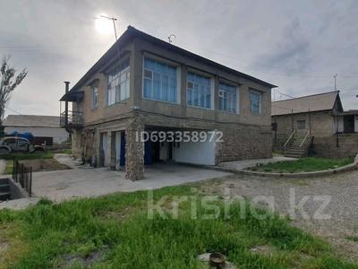 Часть дома • 6 комнат • 250 м² • 24 сот., мкр Казыгурт, Тилеулес 12 — Ассалямуалейкум оқып отқандарға Машина базарға жетпей оңға қарай кірім кетесің негізі Карлмаркас делінеді док бәрі тура срочна сату керек мал ұстай деушілерге 10 м қора төбесі шөп жинайтын жері бар огород немесе жеміс тал егуге улкен жері де бар хабарласыңздар келісеміз жақсы адамға бұйырсын!!! за 85 млн 〒 в Шымкенте, Абайский р-н