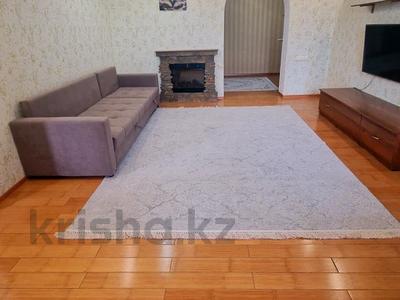 2-комнатная квартира · 89 м² · 9/10 этаж, молдагуловой 13б за 27 млн ₸ в Актобе