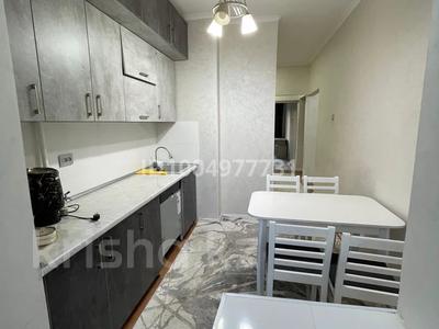 3-комнатная квартира · 80 м² · 3/5 этаж, Микр Аса 22 — Брак и семья за 15 000 〒 в Таразе