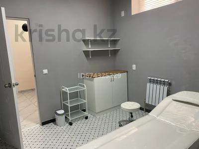 Еркін · 18 м², бағасы: 80 000 ₸ в Актау, 19-й мкр