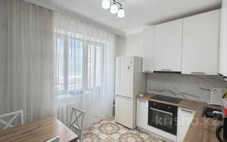1-комнатная квартира · 40 м² · 2/10 этаж, Алихан Бокейхан 10 — Керей Жанибек Хандар за 26 млн ₸ в Астане, Есильский р-н — фото 2