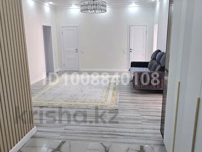 4-бөлмелі пәтер · 165 м² · 4/5 қабат, мкр. Алтын орда 23Д — Тәуелсіздік - Г.Жубанова, бағасы: 75 млн ₸ в Актобе
