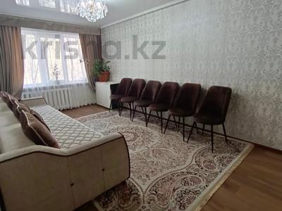 4-комнатная квартира, 82 м², 1/5 этаж, Утепова 30 за 36.5 млн 〒 в Усть-Каменогорске