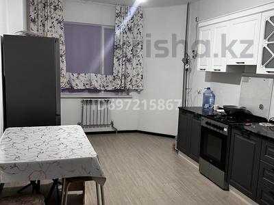 2-бөлмелі пәтер, 68 м², 8/9 қабат, Жазира, бағасы: 24 млн 〒 в Каскелене