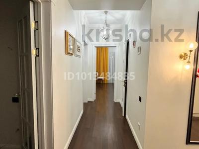 3-бөлмелі пәтер · 120 м² · 5/8 қабат, мкр. Алтын орда 40 Б, бағасы: 65 млн ₸ в Актобе