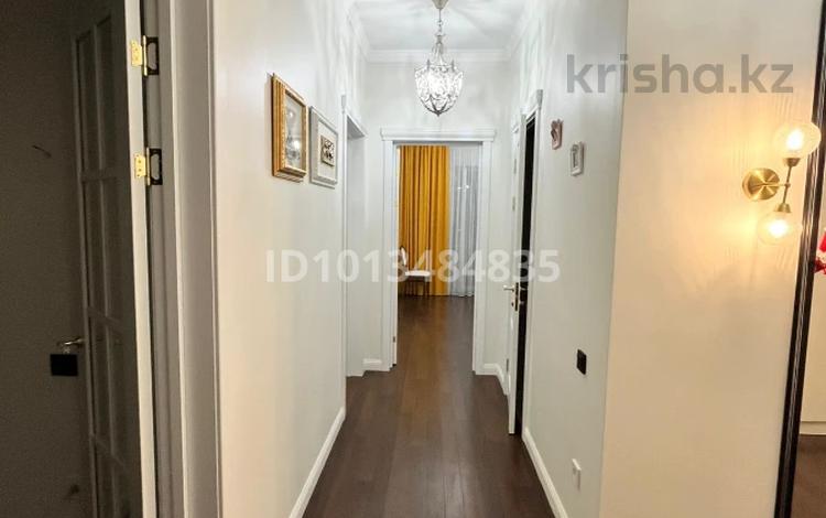 3-бөлмелі пәтер · 120 м² · 5/8 қабат, мкр. Алтын орда 40 Б, бағасы: 65 млн ₸ в Актобе — фото 5