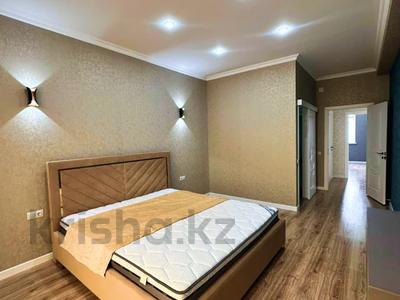 4-комнатная квартира · 112 м² · 3/5 этаж, мкр Нурсая, мкрн Самал 15 за 46 млн 〒 в Атырау