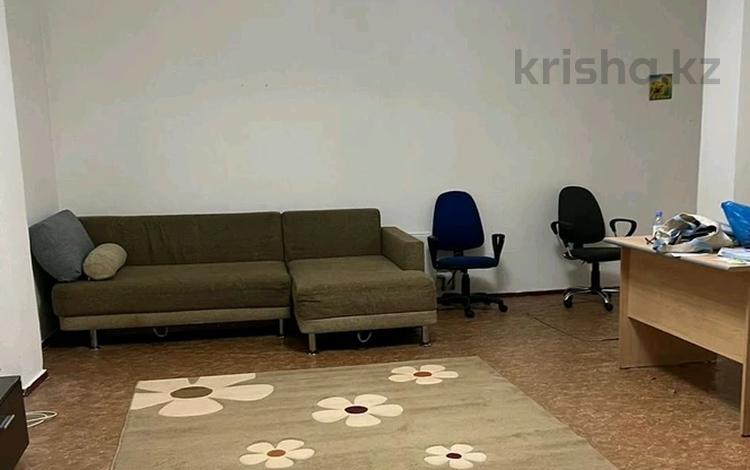 1-бөлмелі пәтер · 46 м² · 2/5 қабат, мкр Кокжиек, бағасы: 20.5 млн 〒 в Алматы, Жетысуский р-н — фото 2