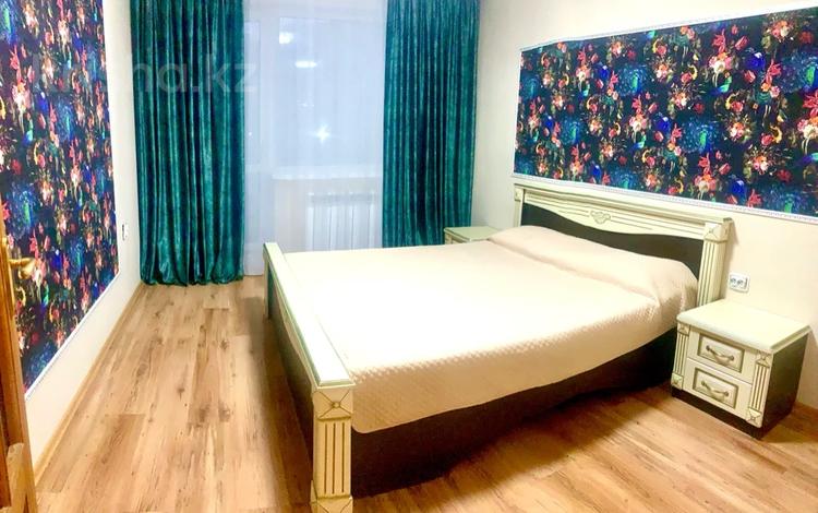 4-комнатная квартира · 100 м² · 2/9 этаж, Естая 83 — Пахомова( Дом Шахмат) за 27 000 ₸ в Павлодаре — фото 78
