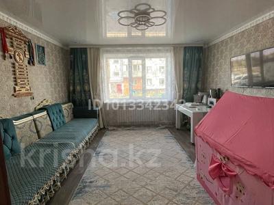 3-комнатная квартира · 64 м² · 1/5 этаж, Майкудук, Майкудук, мкр Шахтёрский 120 за 16.5 млн ₸ в Караганде, Алихана Бокейханова р-н