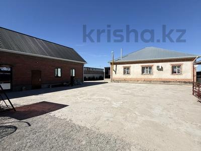 Отдельный дом · 5 комнат · 180 м² · 10 сот., ул. Жулдыз 91 за 35.5 млн ₸ в 