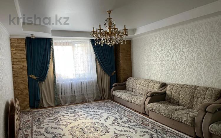 2-бөлмелі пәтер · 90 м² · 4/12 қабат, Кошкарбаева — Горячая цена!, бағасы: 35.5 млн ₸ в Астане, Сарайшык р-н — фото 14