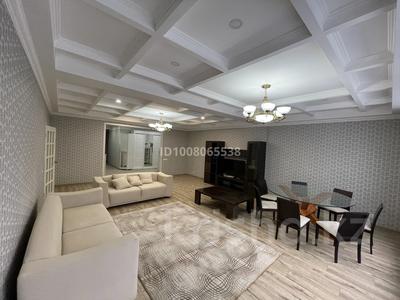 5-комнатная квартира · 220 м² · 1/3 этаж, мкр Горный Гигант, Мкр Горный Гигант, Тимофей Седельников 69 кв 1 — Пересечение с Капарова за 1.7 млн 〒 в Алматы, Медеуский р-н